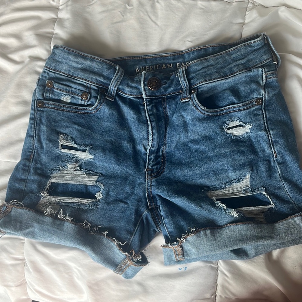 American Eagle Super Strech Shorts